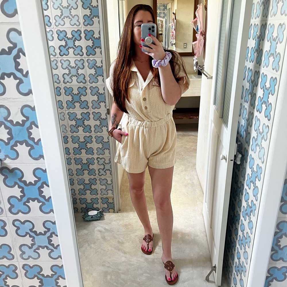 Meet your Posher, Alexis